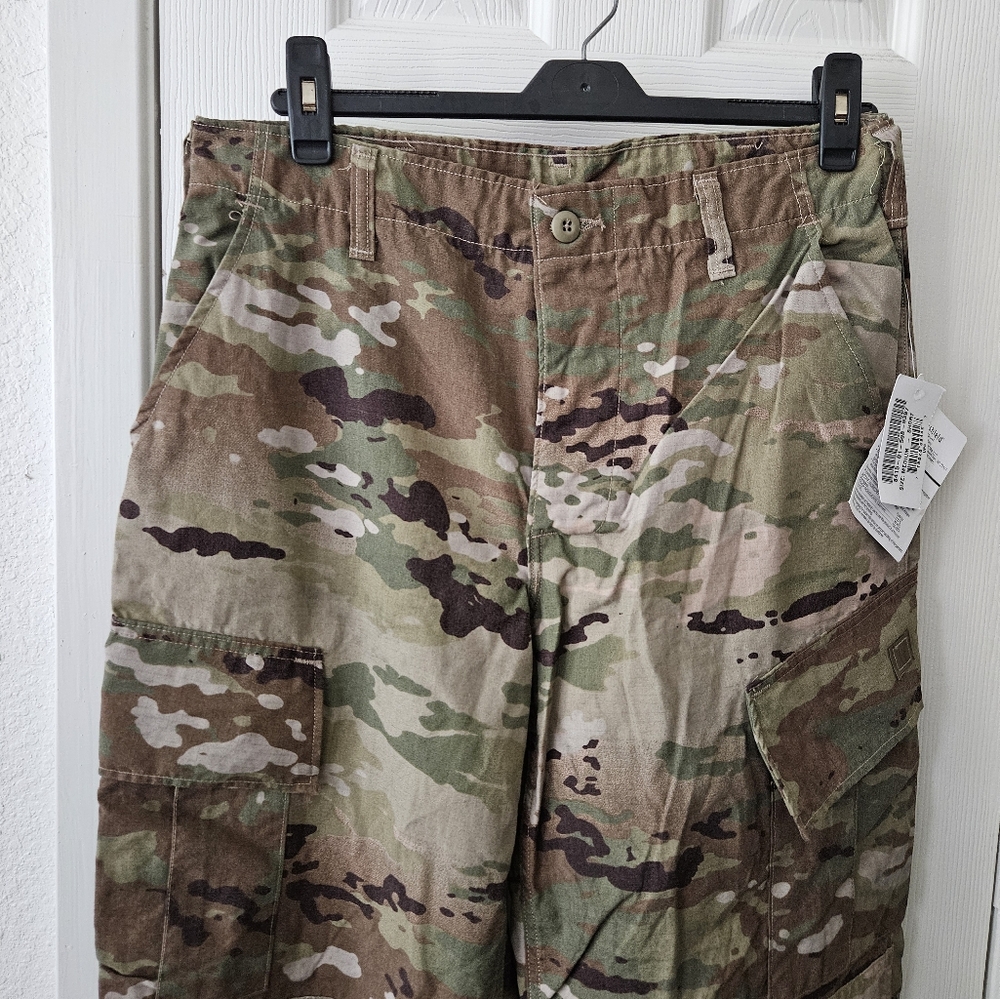 NWT Camouflage Insect Shield Pants